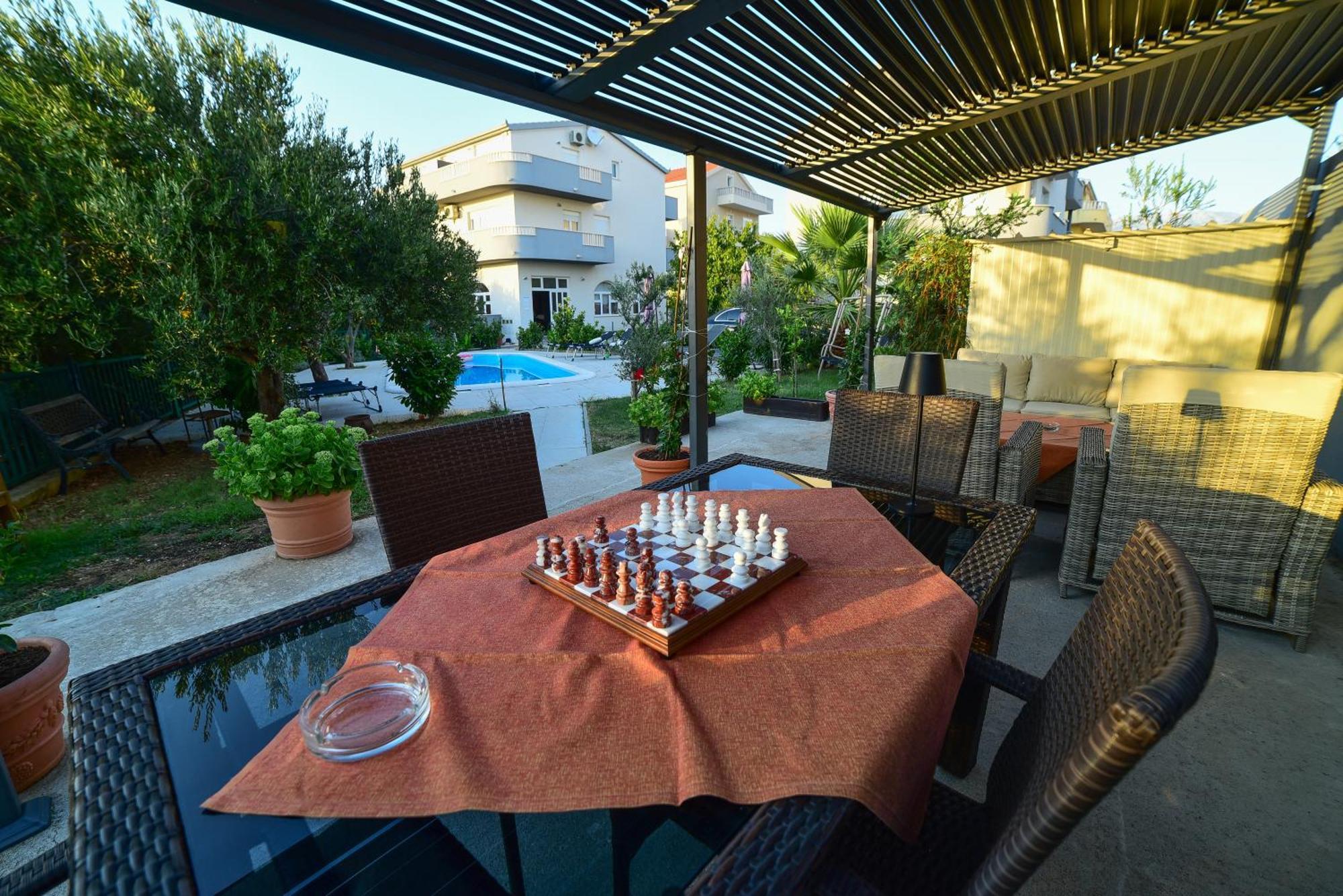 Apartament Lucante