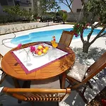 Apartmani Lucante