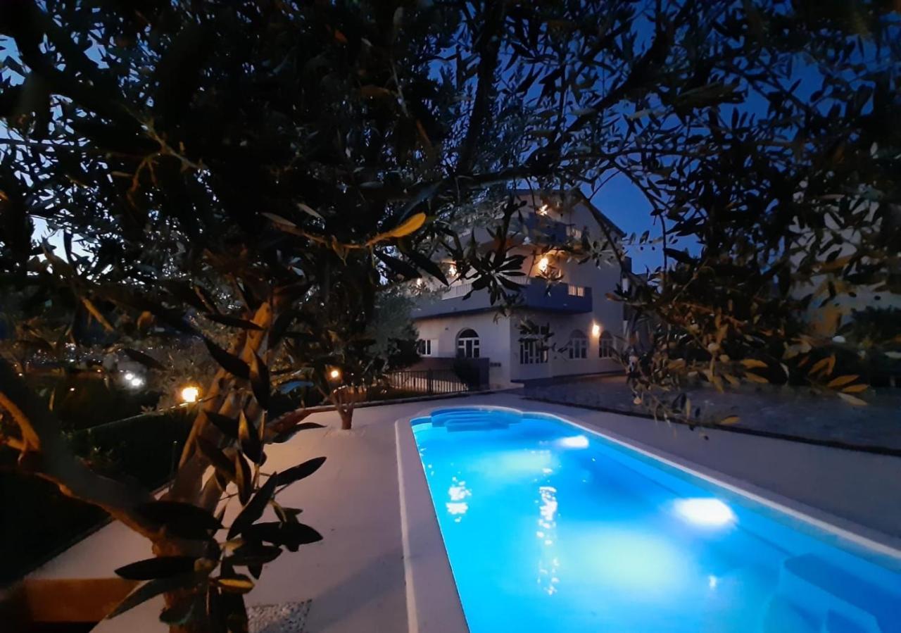 Lucante Apartment Split