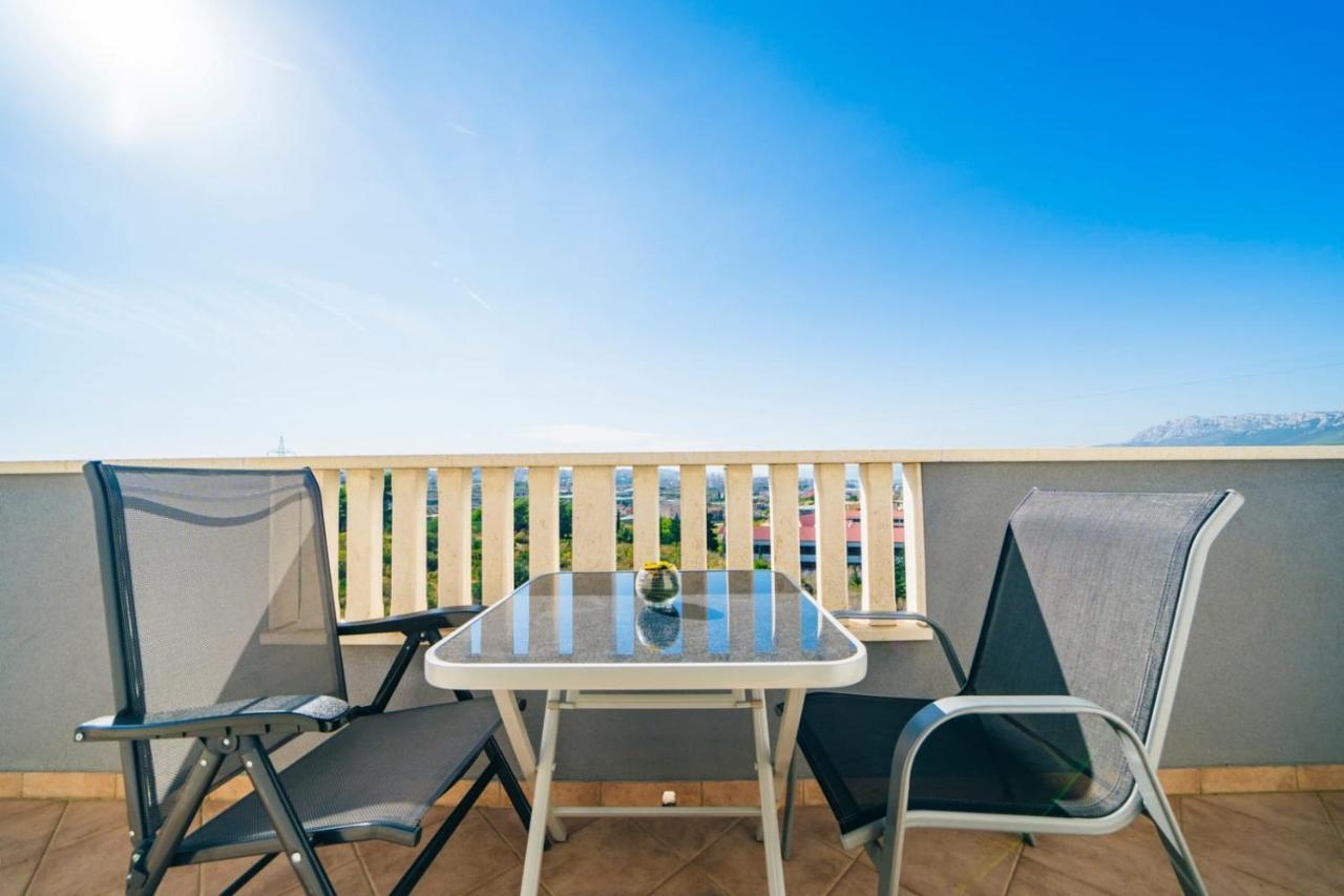 Lucante Apartment