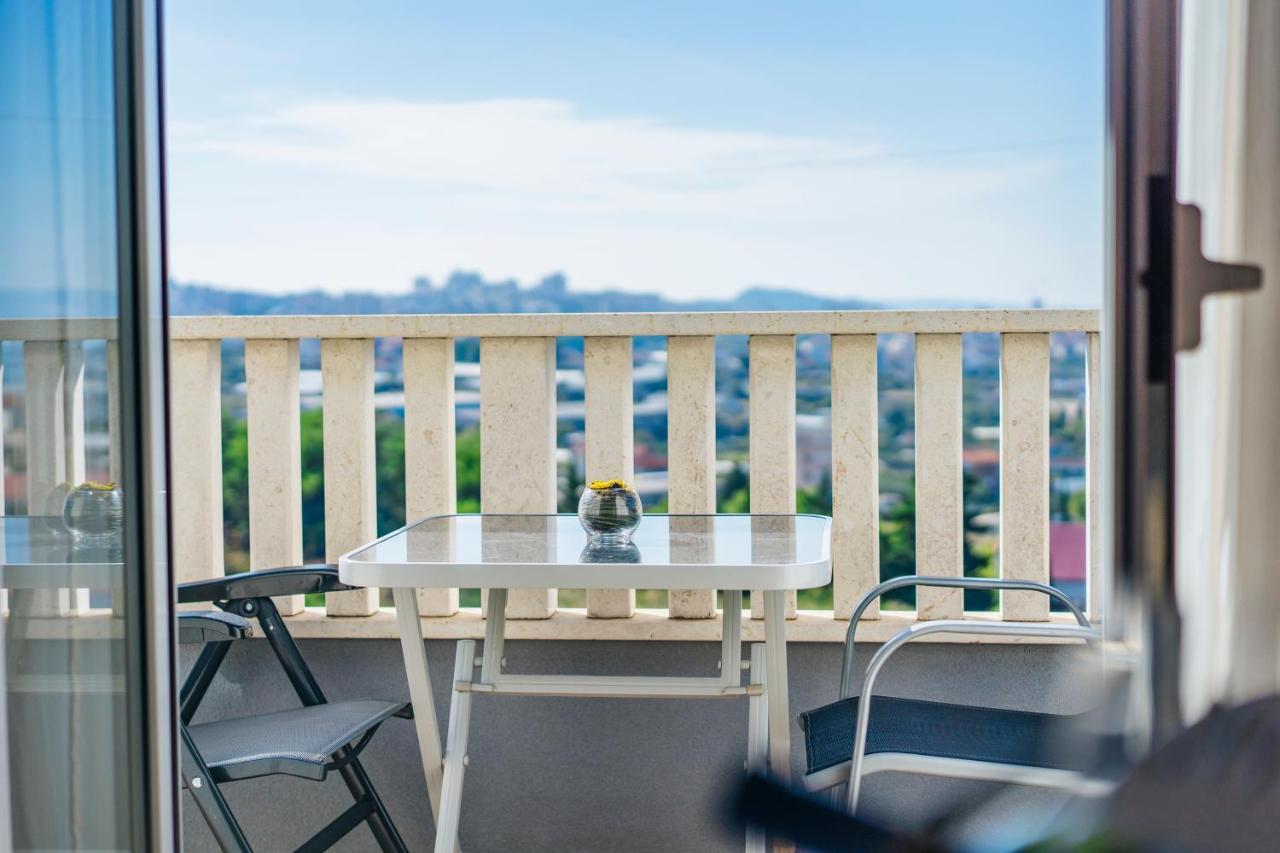 Lucante Apartment Split