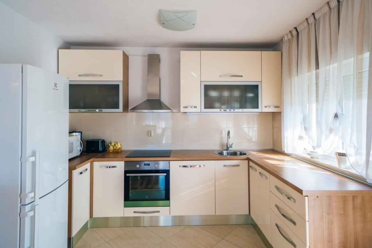 Lucante Apartment *